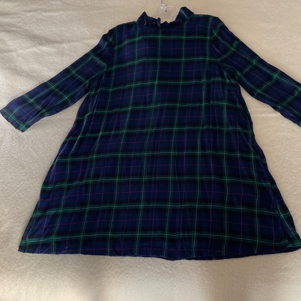Cute Dress by Crown And Ivy - Picture 7 of 16